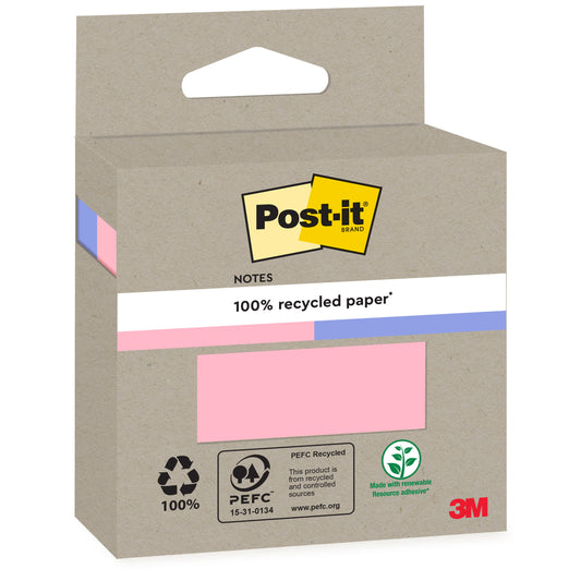 Eine braune Pappschachtel mit Post-it® Recycling Notes, 76x76mm, 100 Blatt, 100% PEFC von 3M Deutschland GmbH, mit Recycling- und PEFC-Logo, einer rosafarbenen Musternotiz und einem grünen Etikett "Made with renewable resource adhesive".