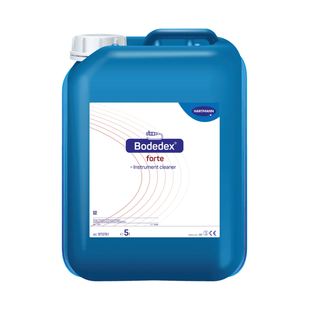 En blå plastbehållare med texten ”Hartmann Bodedex® forte instrumentrengöring” från Paul Hartmann AG, med nivåmarkering och flerspråkiga produktbeskrivningar.