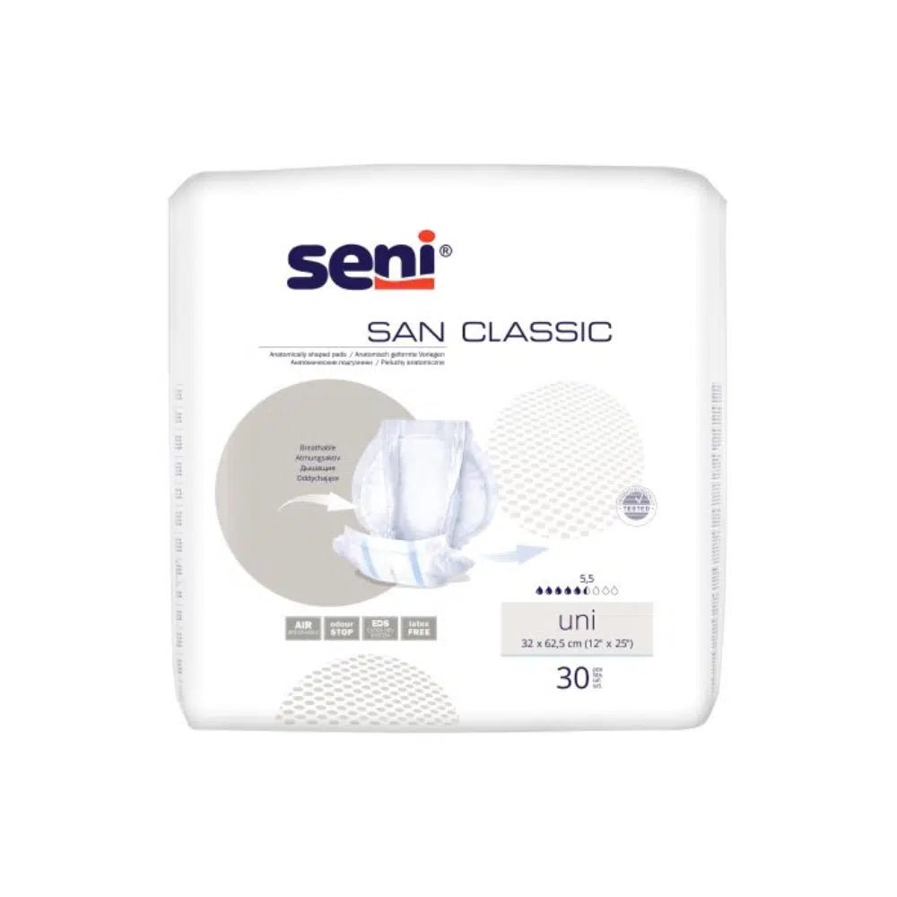 Bilden visar en förpackning San Seni Classic Uni inkontinensskydd från TZMO Deutschland GmbH. Förpackningen är huvudsakligen vit med blå och beige detaljer och har en text med information om absorptionsförmåga och storlek. För extra bärkomfort ingår 30 skydd i förpackningen.