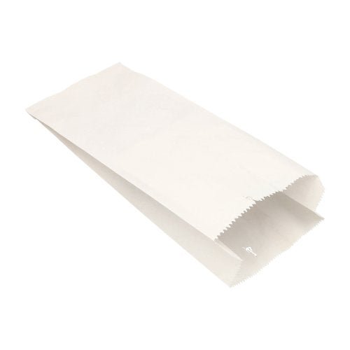 En platt, öppen PAPSTAR 1000 pappersvikpåse av cellulosa från PAPSTAR GmbH med tandade kanter ligger på en vit bakgrund och erbjuder en miljövänlig rektangulär förpackningslösning.