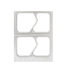 Eine rechteckige Metallkassette DF15/25 für PP 1/4 GN Menüschalen 630 ml von Duni GmbH mit zwei identischen quadratischen Öffnungen, die durch einen schrägen Zickzack-Teiler getrennt sind, fotografiert vor einem weißen Hintergrund.