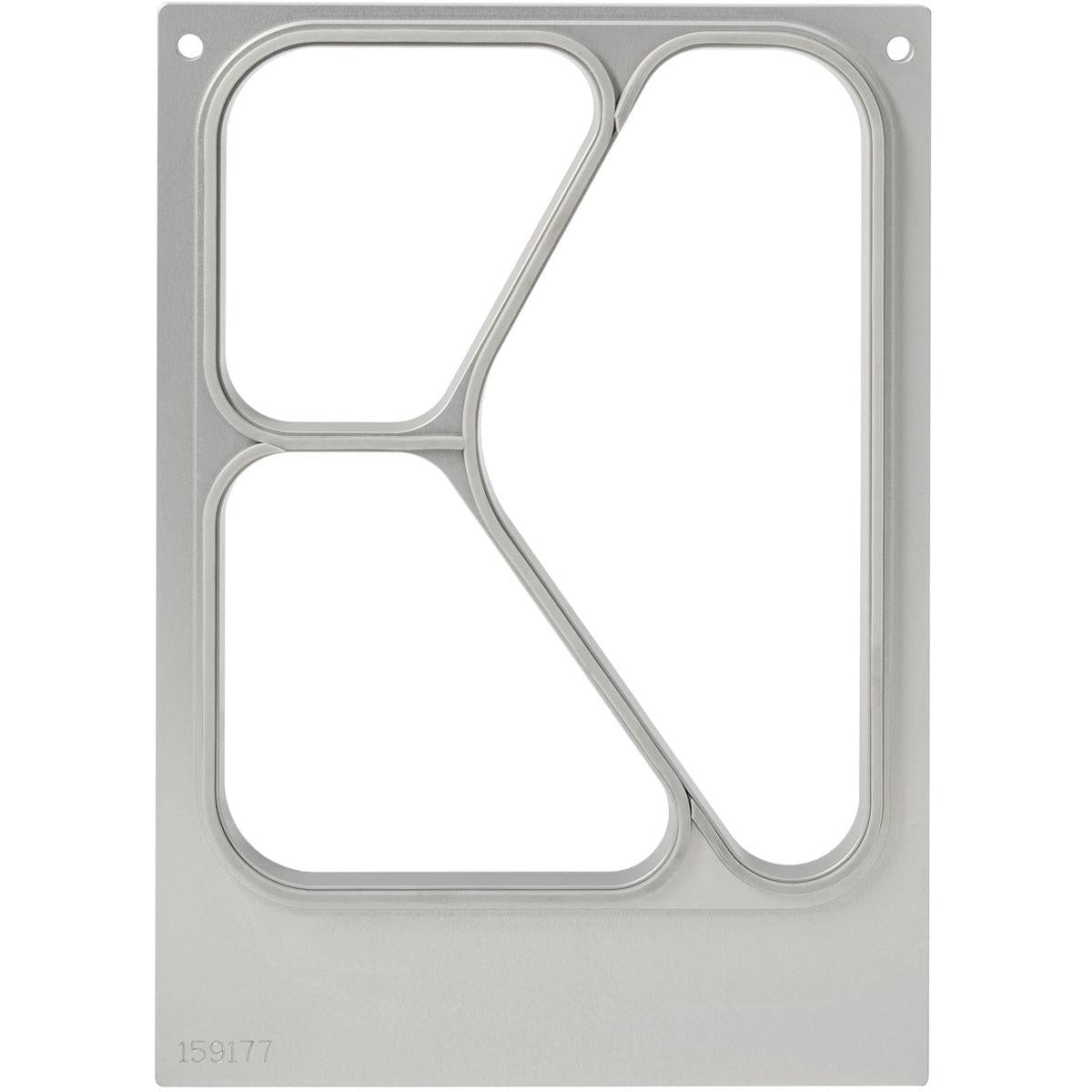 En plåt från Duni GmbH med tre runda rektangulära utskärningar, en större oregelbunden utskärning, släta kanter och två övre hörnhål. I det nedre vänstra hörnet är "159177 Kassett DF10/20 3-komp f. PP-skål Caterline" tryckt.