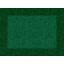 Ein geometrisches Bild mit einem großen grünen Quadrat in der Mitte auf einem dunkleren grünen Hintergrund, beide mit einer sich kreuzenden Linienstruktur, inspiriert von den Linnea jägergrün Dunicel-Tischsets 30 x 40 cm (100 Stück) der Duni GmbH für einen elegant gedeckten Tisch.