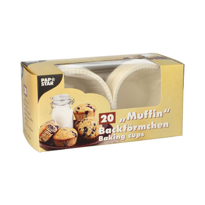En låda med 20 vita PAPSTAR muffinsformar (Ø 5 cm, 3,5 cm hög) från PAPSTAR GmbH kommer i en kartong med fönster och muffinmotiv.