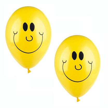 Två PAPSTAR 10 ballonger med en diameter på 25 cm från PAPSTAR GmbH tillverkad av högkvalitativ latex, glatt dekorerad med svarta smiley-ansikten mot en vit bakgrund.