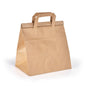 Den BioPak Foldbag Medium Brun Papper FSC 240x170x290 från Duni GmbH (250 stycken/förpackning) står upprätt mot vit bakgrund - den perfekta hållbara förpackningen.