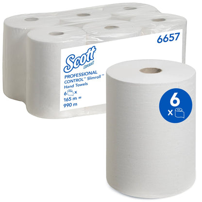 En kartong med sex Scott® Control™ Slimroll™ handdukar från Kimberly-Clark GmbH (vit, 6 rullar), med en rulle på framsidan, fem rullar i genomskinlig plast och en blå cirkel med siffran sex på den främre rullen.