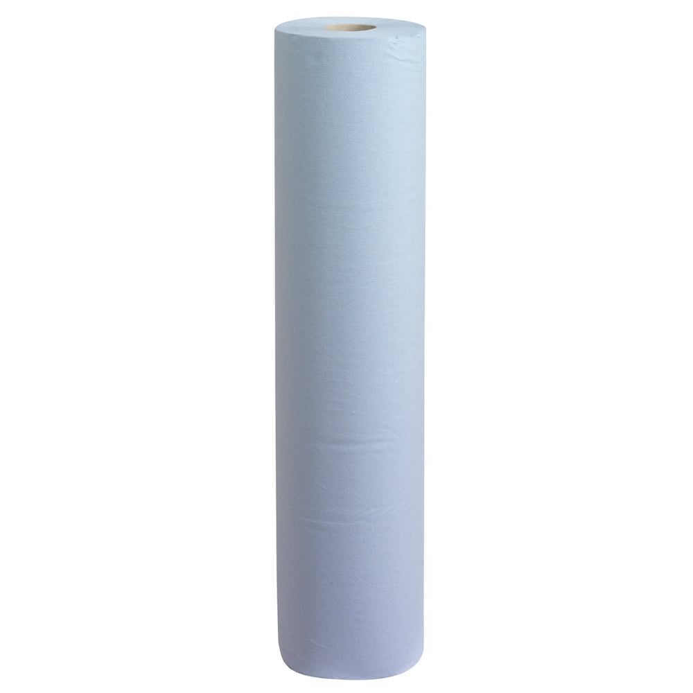 En stor Scott® läkarrulle (38,00 cm x 51,00 cm) från Kimberly-Clark GmbH i ljusblått med mittshål står upprätt framför en enkel vit bakgrund - idealisk för medicinska anläggningar.