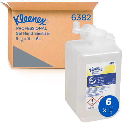 En 1-liters kassett Kleenex® Extra Gel Handdesinfektion från Kimberly-Clark GmbH står framför en kartong med texten "6 kassetter x 1 Ltr = 6L". En blå symbol framhäver denna förpackning med 6 kassetter för effektiv handdesinfektion.