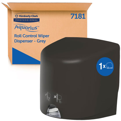 En grå Kimberly-Clark Aquarius™ torkduk-dispenser (Roll Control, modell 7181) står framför sin brun-blå förpackning - idealisk för professionell användning.