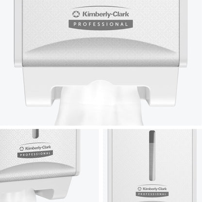En närbild visar Kimberly-Clark Professional™ Icon™ toalettrullehållare (vikt, 32x14,5x13,8 cm) från Kimberly-Clark GmbH i en toalett, med synligt varumärke och utdelat papper. Två detaljbilder visas nedan.