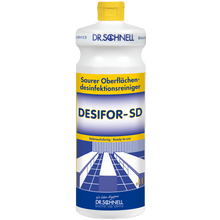 Eine Flasche der Dr. Schnell DESIFOR-SD Flächendesinfektion der DR.SCHNELL GmbH & Co. KGaA, ein Flächendesinfektionsmittel mit gelber Kappe und blau-gelbem Etikett mit Produktangaben und Tischen und Stühlen zur effektiven Flächenreinigung.