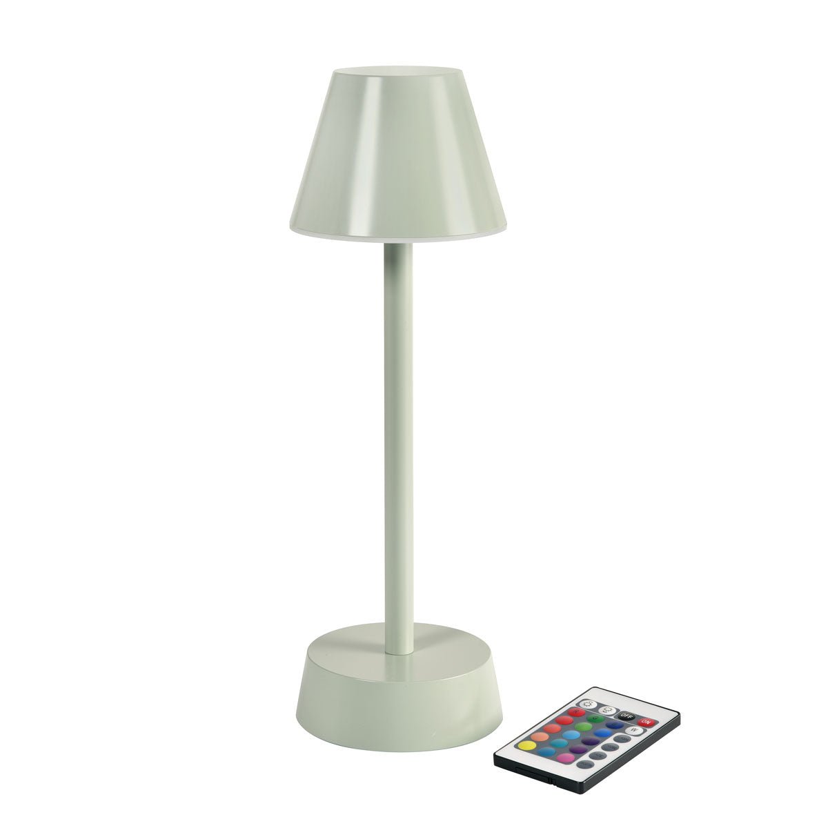 Den trådlösa LED-lampan ZELDA i pistagefärg (33 cm x 10 cm) från Duni GmbH har en modern konisk skärm och en cylindrisk bas; bredvid finns en rektangulär fjärrkontroll med färgglada knappar.