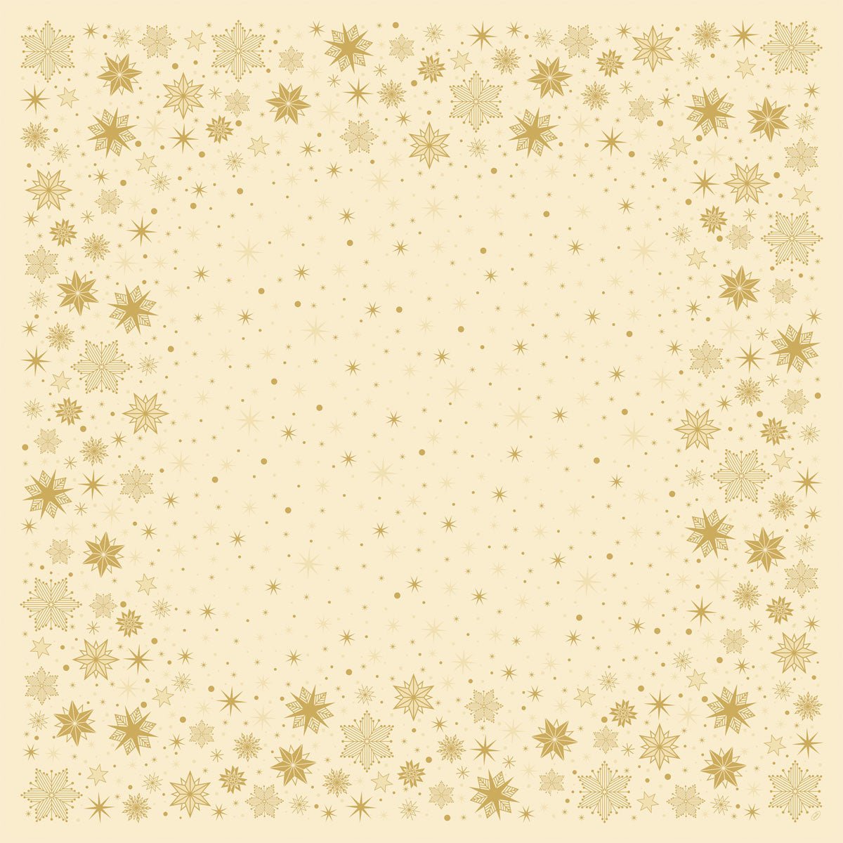 Dunisilk(Plus)-mellanduken 84x84 från Duni GmbH med beige, kvadratisk bakgrund, en bård av gyllene snöflingor och prickar samt utspridda gyllene stjärnor är en elegant, vattenavvisande bordsdekoration med tomt centrum.