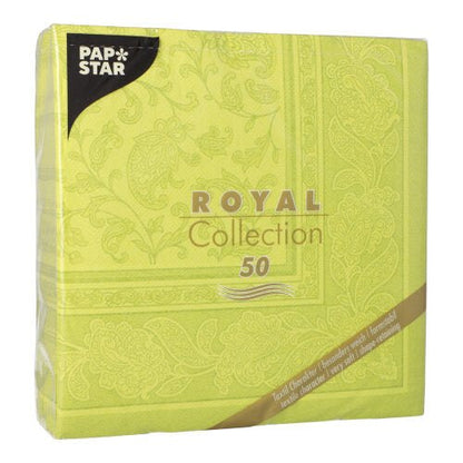 En grön förpackning PAPSTAR 50 servetter "ROYAL Collection" (40 x 40 cm, 1/4-vik) från PAPSTAR GmbH, som är försedd med ett konstnärligt mönster och branding - idealisk för festliga tillfällen.