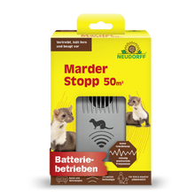 Eine gelb-grüne Neudorff Shop MarderStopp 50m² Box zeigt Marder, deutschen Produkttext und ein graues Batteriegerät in einem Frontfenster. Icons heben Merkmale wie Ultraschall-Technologie für effektiven Kabelschutz hervor.