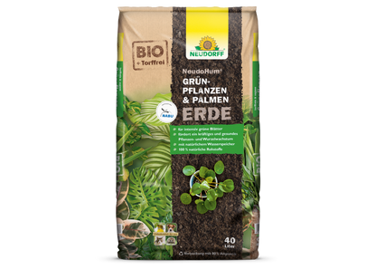 Die 40L NeudoHum Grünpflanzen- & PalmenErde von Neudorff Shop ist eine torffreie Blumenerde für Zimmerpflanzen und Palmen mit natürlichem Wasserspeicher. Die braun-grüne Verpackung ist mit weiß-gelben Akzenten und grünen Laubbildern versehen.