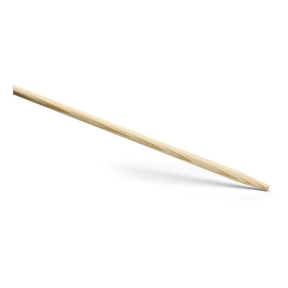 En Nölle Profi Brush enhetsskaft 28x1.600 mm från Nölle Profi Brush Borst- & Penselteknik e.K. ligger snett på en vit bakgrund och betonar den typiska kvaliteten för professionella rengöringsverktygstillbehör.