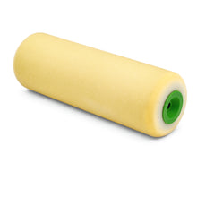 Die Nölle Profi Malerwalze Flock, 25 cm lang mit grünen Endstücken und 80 mm Durchmesser, von Nölle Profi Brush Bürsten- & Pinseltechnik e.K., ist unbenutzt auf weißem Grund abgebildet.