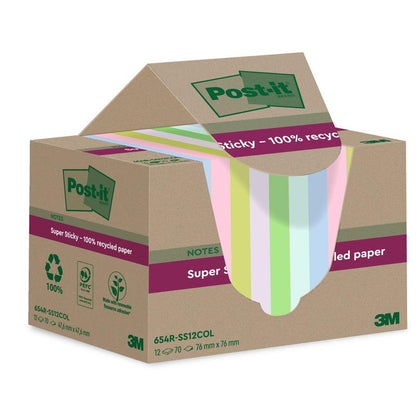 En låda 3M Post-it® Super Sticky 100% återvinningslappar (76 mm x 76 mm, 70 blad, PEFC-certifierad) i olika pastellfärger, med en miljövänlig förpackning med gröna och lila accenter.