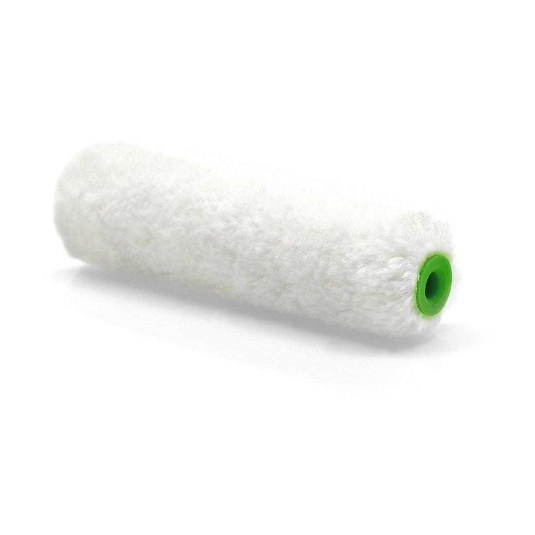 Den Nölle Profi Brush Small Area Roller Plush 10 cm, 12 mm nap height (pack: 10 pieces) från Nölle Profi Brush Borst- & Penselteknik e.K. är avbildad på vit bakgrund, idealisk för precisionsmålningsarbete.