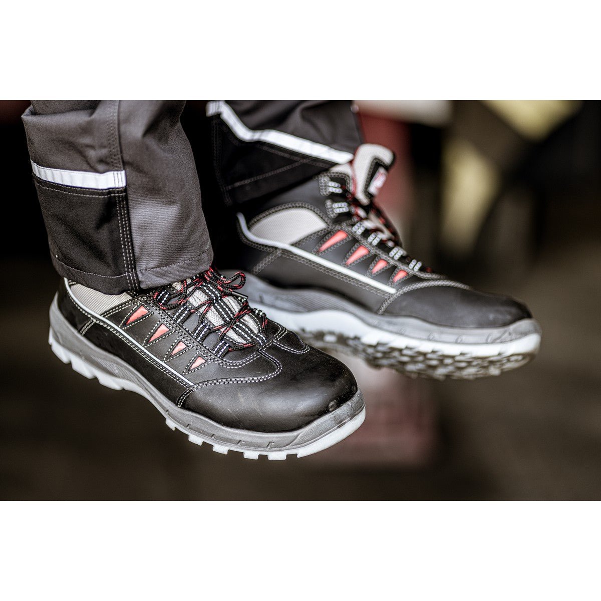 NITRAS SPORT STEP MID, S3 säkerhetsstövlar, mellanhöga, svarta