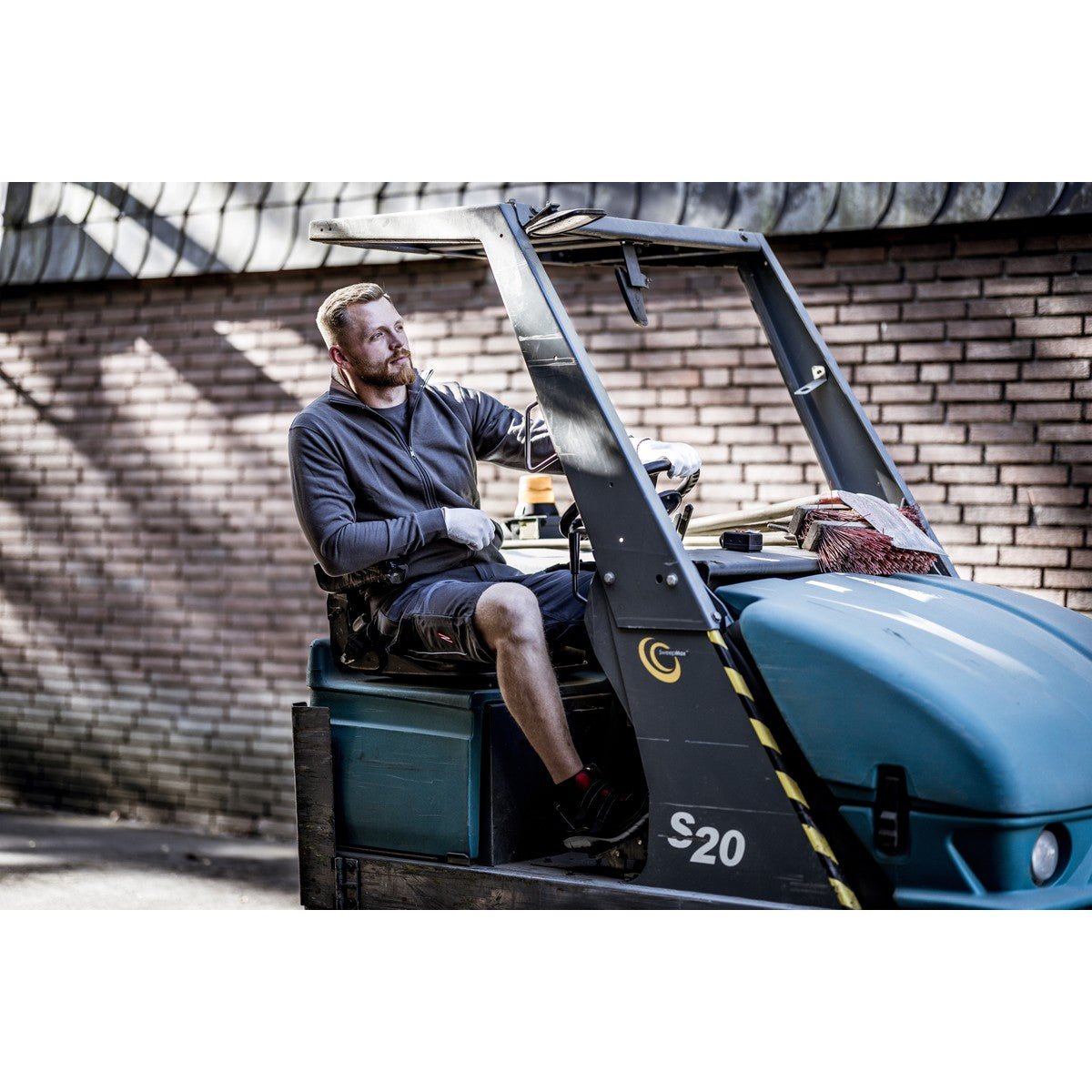 NITRAS MOTION TEX PLUS, arbetsbyxor, kort, grå/svart