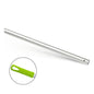 Nölle Profi Brush Aluminium Mopskaft 140 cm, Ø 24 mm med tvärhål (1 styck) från Nölle Profi Brush Borst- & Penselteknik e.K. har en metallstav med tvärhål och ett grönt plasthandtag med upphängningsöppning.