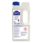En 1,5 kg plastflaska Suma Base free M4 Diskmedel med blekningseffekt genom aktivt syre från Diversey, med blå kork, handtag, varningssymbol och en framsidesetikett med produkt- och säkerhetsinformation.