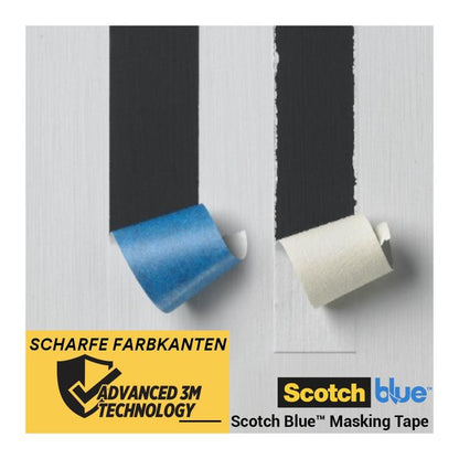 Remsor av blå och vit maskeringstejp dras av en målad yta, vilket avslöjar rena målarlinjer. Bilden visar logotyper och text för ScotchBlue™ målartejp för skarpa linjer från 3M Deutschland GmbH.