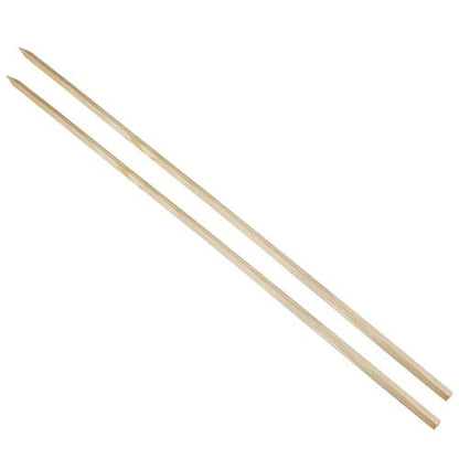 Två långa PAPSTAR grillspett "pure" (80 cm, idealisk för steckerlfisk, 20 stycken) från PAPSTAR GmbH är placerade diagonalt på vit bakgrund.
