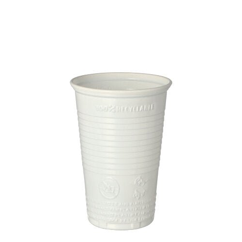 En Starpak 25 drickbägare (PP, 0,2l, Ø 7,03cm, 9,9cm hög) står upprätt på vit bakgrund; den enkla vita bägaren har horisontella ränder och präglade text-/återvinningssymboler – idealisk för resan.