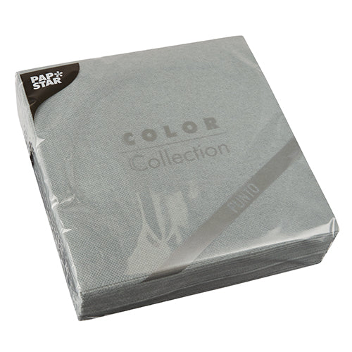 Eine versiegelte Packung mit 30 Servietten der PAPSTAR GmbH, 2-lagig "PUNTO" 1/4-Falz (38x38cm) in durchsichtiger Kunststoffverpackung, ideal für Tischdekoration.