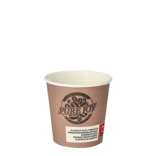 Den PAPSTAR 80 dryckesbägaren av papper från PAPSTAR GmbH är brun, biologiskt nedbrytbar, miljövänlig och visar "PURE JOY" med bladdesign framtill. En flerspråkig etikett med röd varningssymbol finns nära bägarebotten.