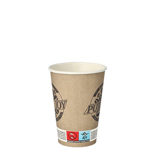 En PAPSTAR 80 dryckesbägare från "Pure Joy"-serien av PAPSTAR GmbH står upprätt mot vit bakgrund; dess moderna, miljövänliga design visar logotryck, vit insida och symboler för biologisk nedbrytbarhet vid bägarkanten.