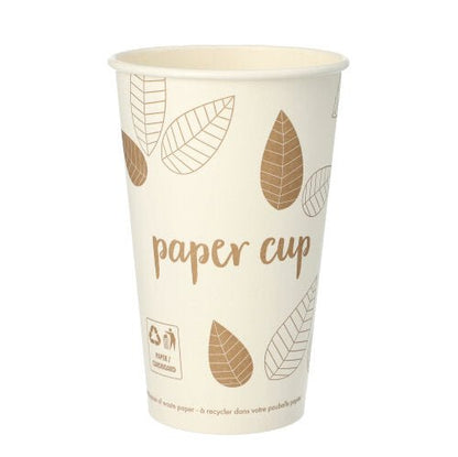 Den PAPSTAR 50 drickmuggar, papp "pure" "ZERO" från PAPSTAR GmbH är en vit pappmugg med brunt bladmotiv, "Paper Cup"-text och återvinningssymboler, tillverkad av biologiskt nedbrytbara, hållbara material.
