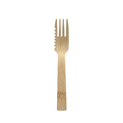 Die PAPSTAR GmbH kak- och snacksgafflar av bambu (14,5 cm, tandad, 50 stycken) har tre gaffeltänder och en tandad kant - ett miljövänligt engångsbestick, avbildat på en enkel vit bakgrund.