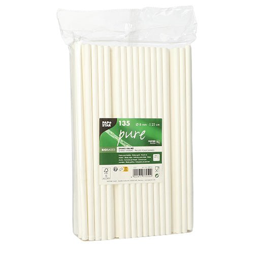 En transparent plastförpackning innehåller 135 PAPSTAR skak-sugrör i papper (Ø 8 mm, 25 cm) från PAPSTAR GmbH. Den grön-vita etiketten är försedd med miljösymboler, produktinformation och en streckkod.