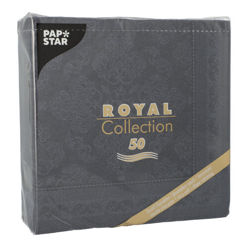 En förseglad förpackning med 50 svarta PAPSTAR "ROYAL Collection" servetter (40 x 40 cm, 1/4-vikning) från PAPSTAR GmbH, med elegant, diskret mönstring och varumärke i det övre vänstra hörnet.