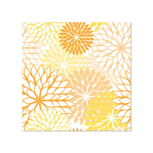En kvadratisk bild med ett upprepande blommönster i gult, orange och beige på vitt – idealisk för bordsdekoration eller som livfulla PAPSTAR 20 servetter (25 x 25 cm, 3-lager, 1/4-vikning) från PAPSTAR GmbH.