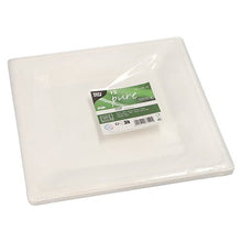 Ett paket med 12 fyrkantiga vita engångstallrikar från PAPSTAR "pure" av miljövänligt sockerrör är insvept i genomskinlig plast och bär en grön-vit etikett från PAPSTAR GmbH med produktdetaljer.