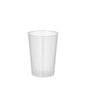 En klar Starpak 20 återanvändbara dricksglas PP 0,1 l (genomskinlig, okrossbar) står upprätt på en enkel vit bakgrund och betonar sin återanvändbara design.