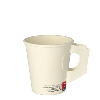 En vit engångsmugg (0,18 l, Ø 7,3 cm x 7,8 cm) av Starpak-papper med rektangulärt handtag på sidan och liten svart-röd text på botten; setet innehåller 25 muggar. Bakgrunden är vit.