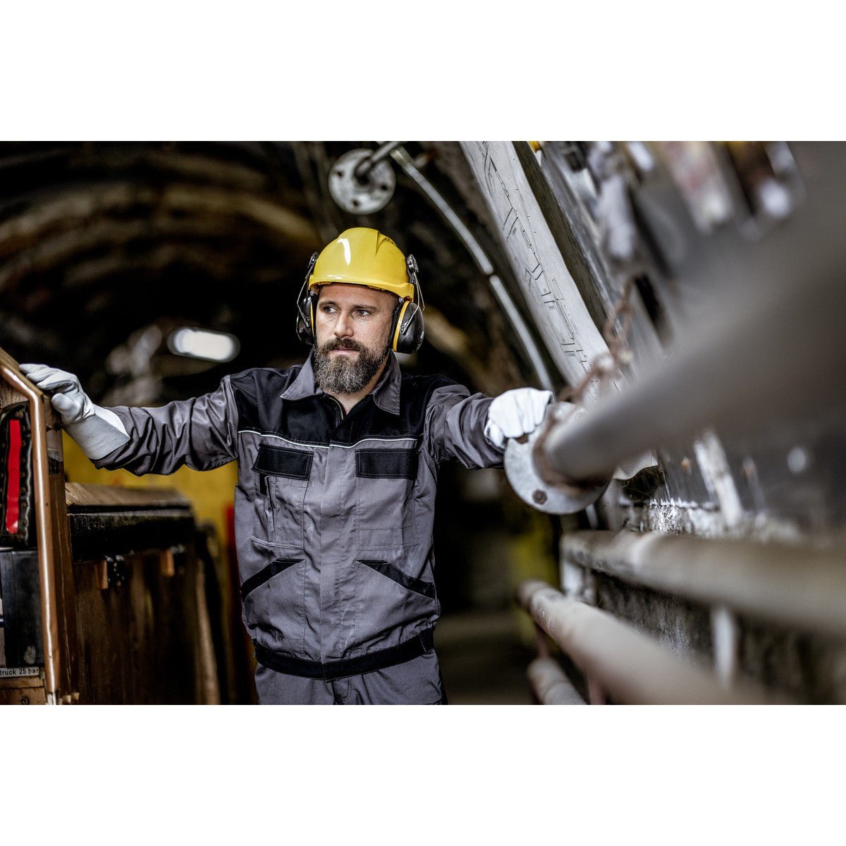NITRAS MUTE DEFENDER PRO, hörselkåpor, svart/gul, EN 352-3 plast | Förpackning (1 st)