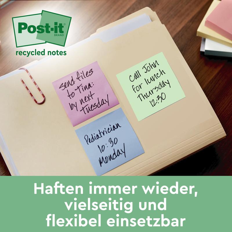 En mapp innehåller tre Post-it® Super Sticky 100% återvinningslappar (76x76mm, 70 blad/block, 100% PEFC) från 3M Deutschland GmbH i färgerna rosa, blå och grön; den tyska texten betonar deras återanvändbarhet och mångsidighet.