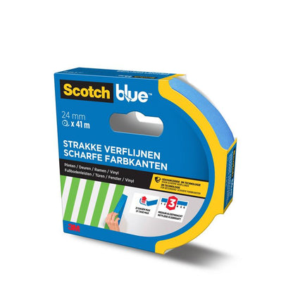 En rulle ScotchBlue™ målartejp för skarpa linjer (24 mm x 41 m) från 3M Deutschland GmbH i en dispenserkartong med nederländsk och tysk text, bandfärg, användningsexempel och 3M-logotypen på förpackningen.