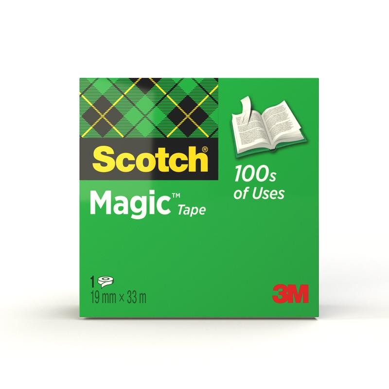 En grön låda Scotch® Magic™ Osynlig Tejp från 3M Deutschland GmbH med ett rutigt mönster, en grafik av en öppen bok, texten "100s of Uses" och en storlek på 19 mm x 33 m.