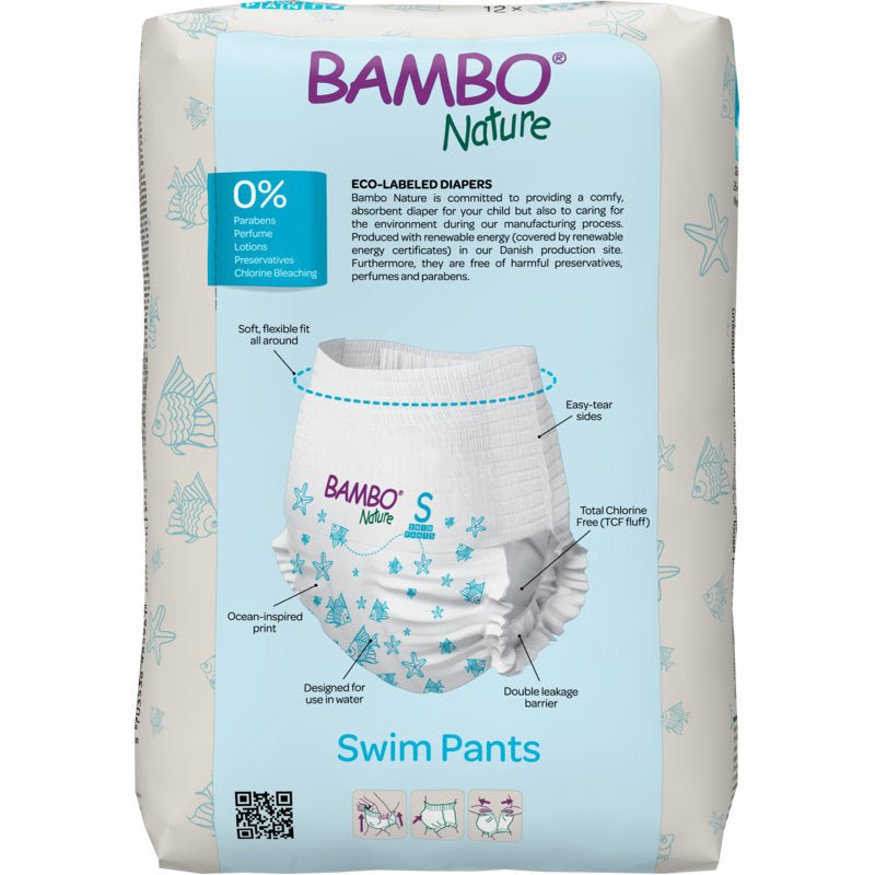 12-pack Bambo Nature-simblöjor, strl. S (7-12 kg) från Abena Re-Seller GmbH har en vit-blå förpackning med ett simblöjemotiv och framhäver den miljövänliga formulan med 0% parabener, lotion och parfym. Lämplig för bebisar från 7-12 kg.