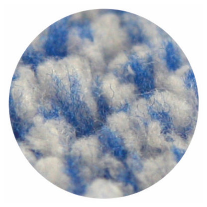 Cirkelformad närbild av Arcora Rundpad Micro-Blue 17'' fibrer från Arcora International GmbH, som framhäver dess fluffiga struktur och bindning - idealisk för mellanrengöring på textila golvbeläggningar med Bonnet-systemet (8 stycken/kartong).
