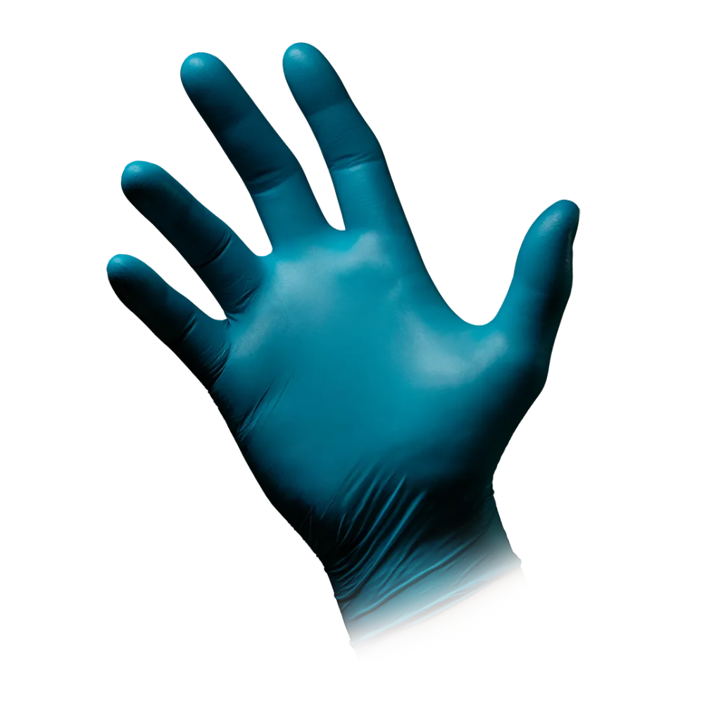 En vänsterhand med en AMPri STYLE CLEAN OCEAN nitrilhandskar puderfri från MED-COMFORT i turkos från AMPri Handelsgesellschaft mbH hålls mot en enkel vit bakgrund. Handsken sitter tätt och har en slät textur, där alla fingrar är tydligt separerade.